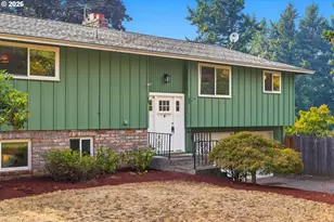 15930 S Sandalwood Rd, Oregon City, OR 97045 - Photo 2