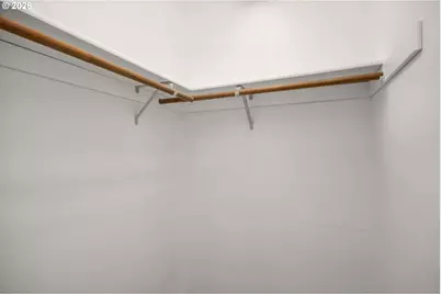 549 SE 72nd Ave, Hillsboro, OR 97123 - Photo 14