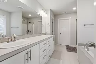 1035 Marie St, Mount Angel, OR 97362 - Photo 26