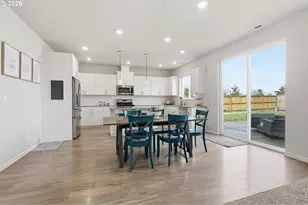 1035 Marie St, Mount Angel, OR 97362 - Photo 14