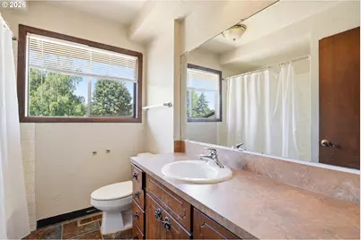 13570 Shireva Dr, Lake Oswego, OR 97034 - Photo 22