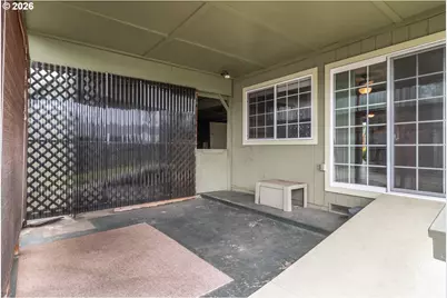 1595 NW Rachel Ave, Roseburg, OR 97471 - Photo 28