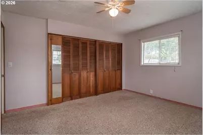 1595 NW Rachel Ave, Roseburg, OR 97471 - Photo 20