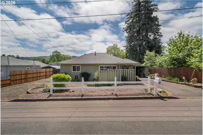 1595 NW Rachel Ave, Roseburg, OR 97471 - Photo 46