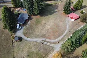 48838 McFarland Rd, Oakridge, OR 97463 - Photo 2