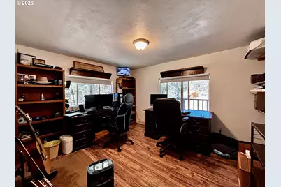 48838 McFarland Rd, Oakridge, OR 97463 - Photo 26