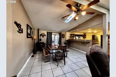 48838 McFarland Rd, Oakridge, OR 97463 - Photo 16