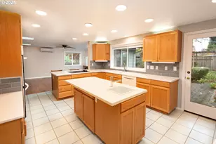 633 Rowan Ave, Springfield, OR 97477 - Photo 30