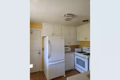 1225 NW 16th St, Corvallis, OR 97330 - Photo 8
