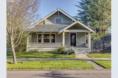 307 NE 10th St, McMinnville, OR 97128 - Photo 1
