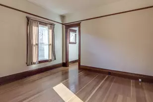 307 NE 10th St, McMinnville, OR 97128 - Photo 26