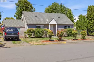 2027 Coral Ave NE, Salem, OR 97305 - Photo 4