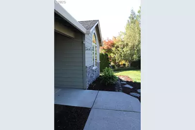 2242 N M St, Washougal, WA 98671 - Photo 6
