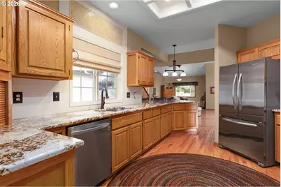 2867 NW Kline St, Roseburg, OR 97471 - Photo 18