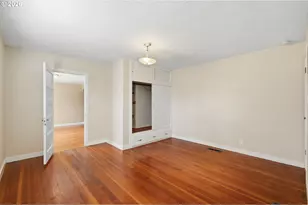 2063 2nd St, Springfield, OR 97477 - Photo 22