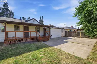 2063 2nd St, Springfield, OR 97477 - Photo 38
