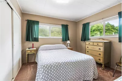 22726 Cedar Grove Rd, Clatskanie, OR 97016 - Photo 12