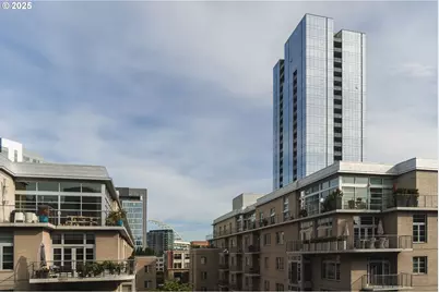 1030 NW 12th Ave #422, Portland, OR 97209 - Photo 28