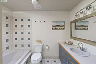 2910 Carriage Way, West Linn, OR 97068 - Photo 18