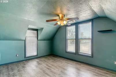 285 College St, Adams, OR 97810 - Photo 26