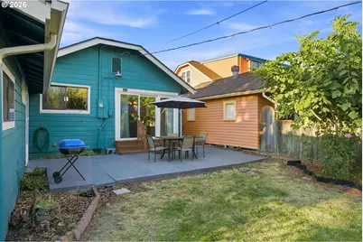 126 E 19th Ave, Eugene, OR 97401 - Photo 20