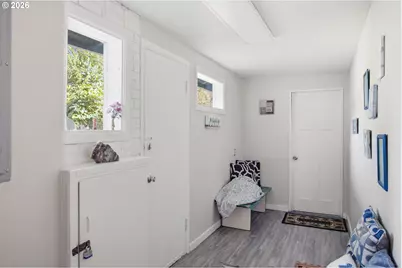 126 E 19th Ave, Eugene, OR 97401 - Photo 16