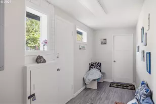 126 E 19th Ave, Eugene, OR 97401 - Photo 16