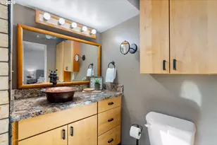 1475 Moser Rd, Hood River, OR 97031 - Photo 20