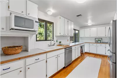 1475 Moser Rd, Hood River, OR 97031 - Photo 14