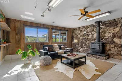 1475 Moser Rd, Hood River, OR 97031 - Photo 28