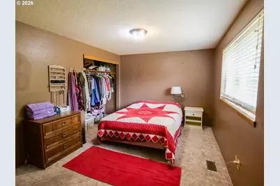 3635 SE 24th Ct, Gresham, OR 97080 - Photo 12
