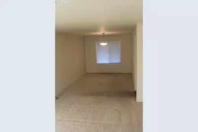 2120 NW Douglas Loop, Camas, WA 98607 - Photo 2