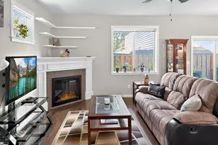 2741 25th Pl, Forest Grove, OR 97116 - Photo 6