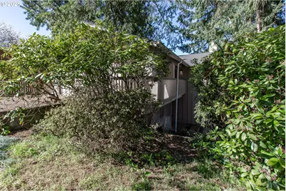 992 Sunset Dr, Springfield, OR 97477 - Photo 30