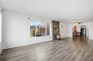 108 W 1st St, Canby, OR 97013 - Photo 4