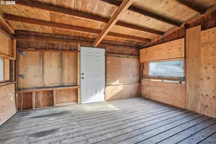 108 W 1st St, Canby, OR 97013 - Photo 20