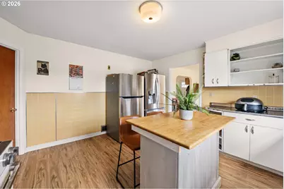 7 Klaskanine Ave, Astoria, OR 97103 - Photo 24