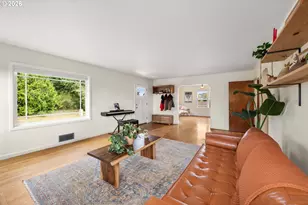 7 Klaskanine Ave, Astoria, OR 97103 - Photo 18