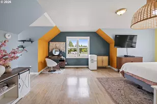 7 Klaskanine Ave, Astoria, OR 97103 - Photo 6