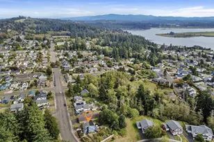 7 Klaskanine Ave, Astoria, OR 97103 - Photo 36