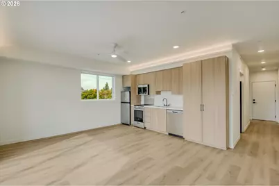 6375 N Lombard St, Portland, OR 97203 - Photo 6