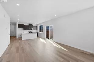 429 SW 31st St, Battle Ground, WA 98604 - Photo 4