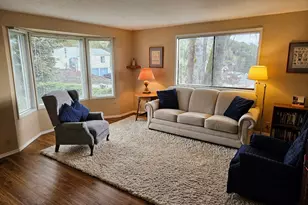 1818 NE Todd St, Roseburg, OR 97470 - Photo 2