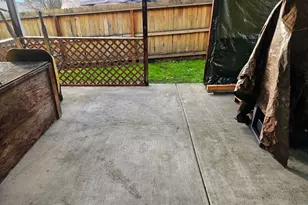 1818 NE Todd St, Roseburg, OR 97470 - Photo 18