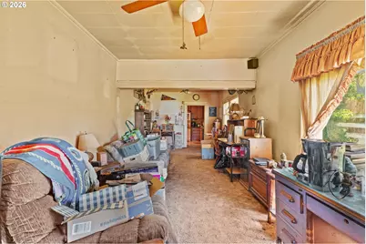 692 N Elliott St, Coquille, OR 97423 - Photo 6