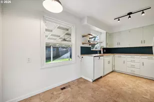 4230 NE 54th Ave, Portland, OR 97218 - Photo 12