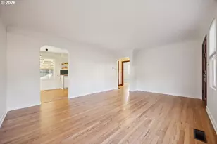 4230 NE 54th Ave, Portland, OR 97218 - Photo 10