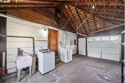 4230 NE 54th Ave, Portland, OR 97218 - Photo 32