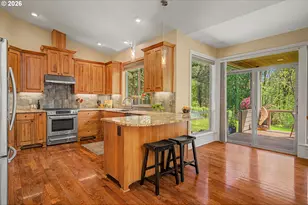17730 SW Pheasant Ln, Beaverton, OR 97003 - Photo 12