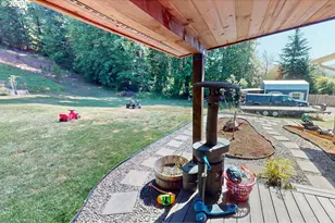 37999 Green Ln, Marcola, OR 97454 - Photo 18